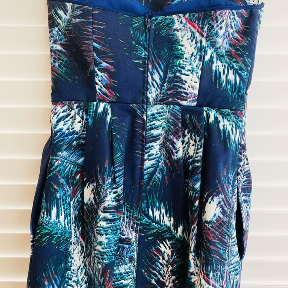 Club Monaco Feather Blue Print Dress Sz: 0 - Picture 5 of 10